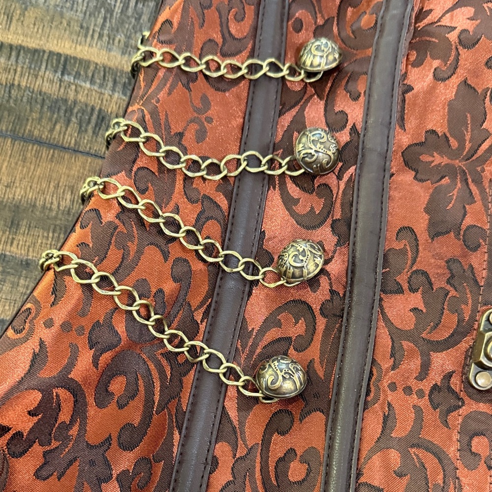 Brown Corset with Chain Details - Picture 11 of 13
